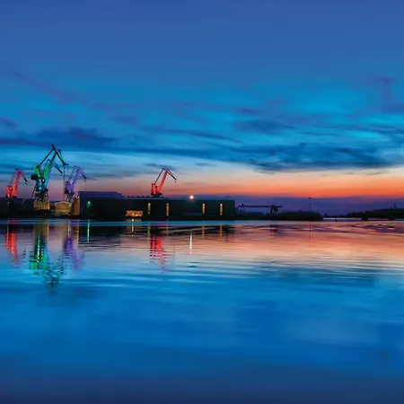 Lovely In With Kitchen *